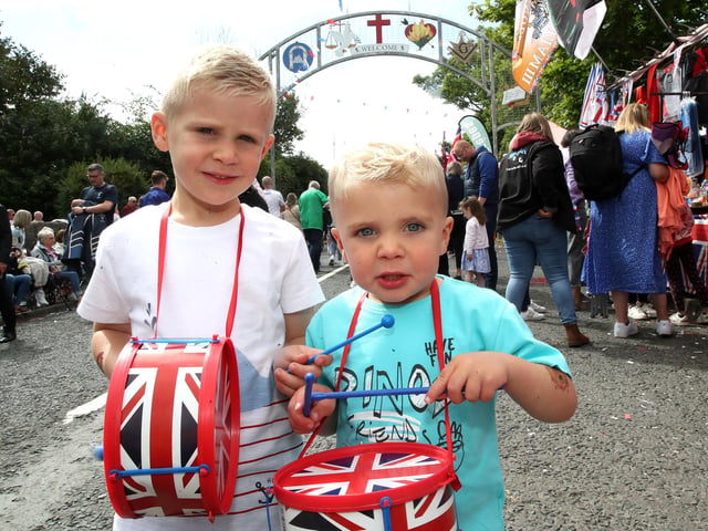 Young drummers Harley and Hudson Snedden visiting from Edinburgh.