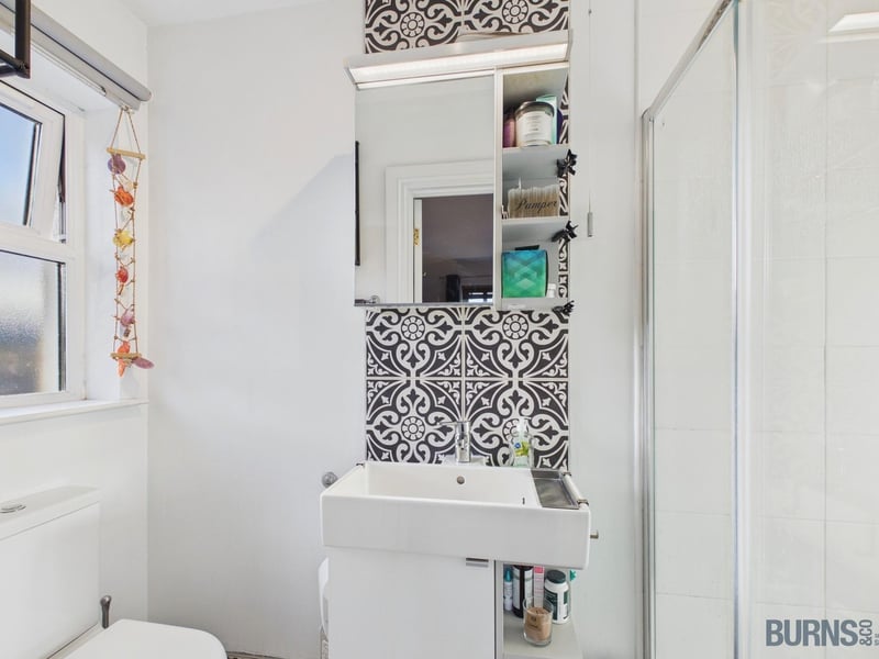 En-suite shower room.
