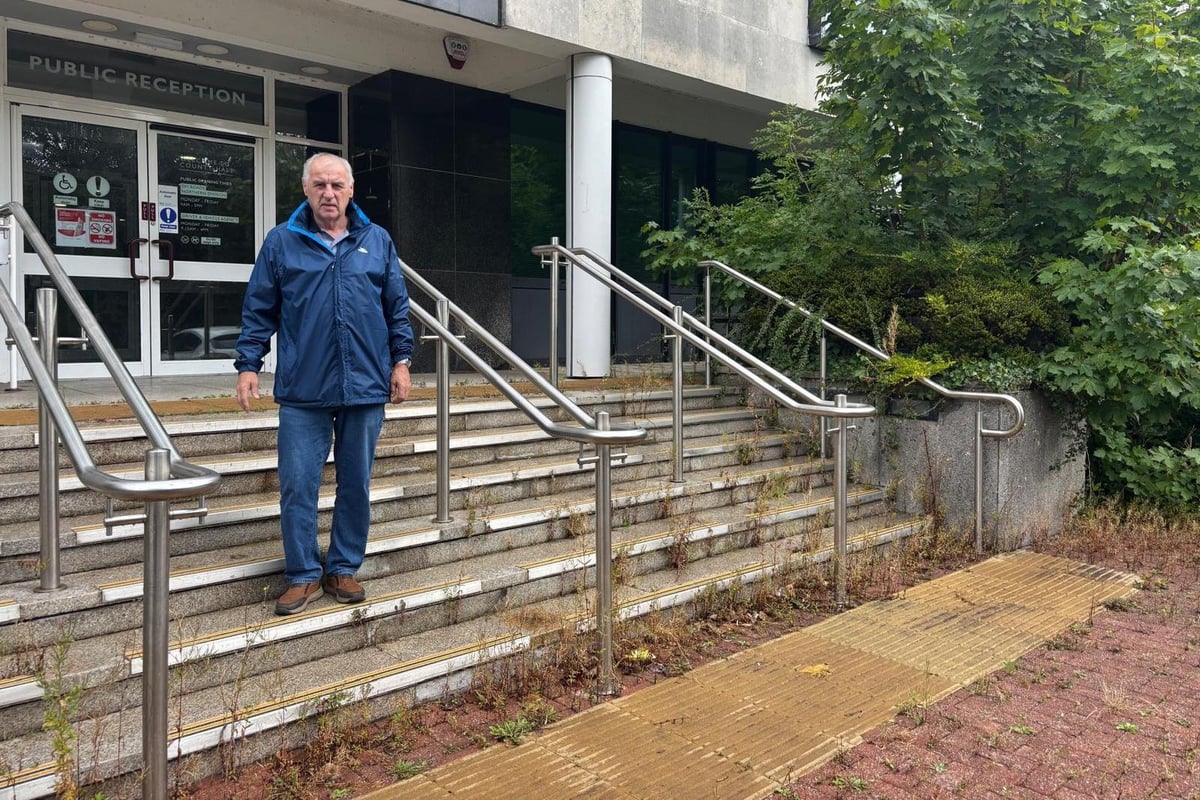 DUP representatives press Department of Finance for remedial work in grounds of Coleraine's County Hall