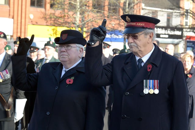 Salvation Army officers salute at the Cenotaph. PT46-233.