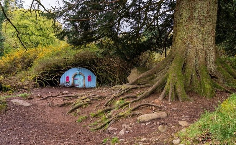 What better way to spend the day than exploring Armagh’s most famous peak, and what W.B. Yeats described as ‘the most mystic mountain in Ireland’? You can explore the mountain via a 30-minute drive, or pop those boots on for a 4.5-hour hike, where you can climb to the summit, taking in views of Armagh, Dublin Bay, and even Wicklow. The mountain also has plenty for kids to do, including an adventure park and art project ‘The Giant’s Lair’ where fairies may be hiding. For more information, go to discovernorthernireland.com