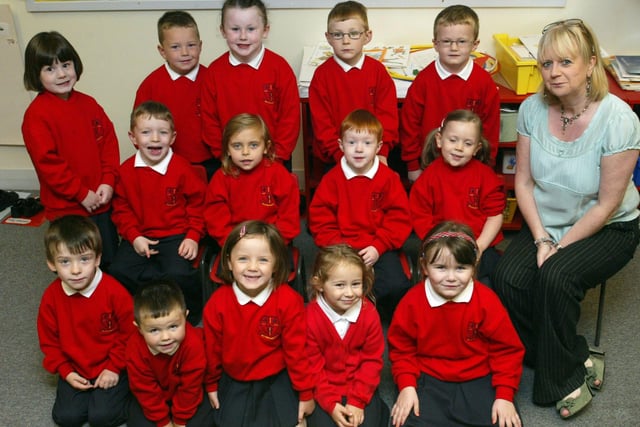 Mrs McCrory with her new P1 Class at Ballymacward Primary in 2007