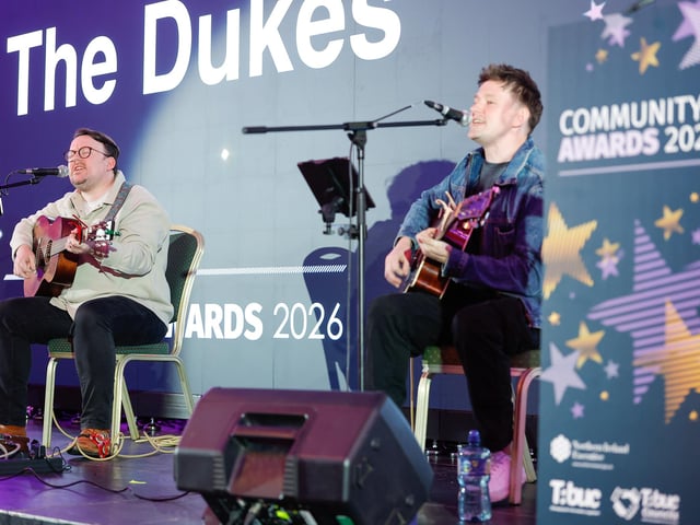 The Dukes entertained guests throughout dinner.