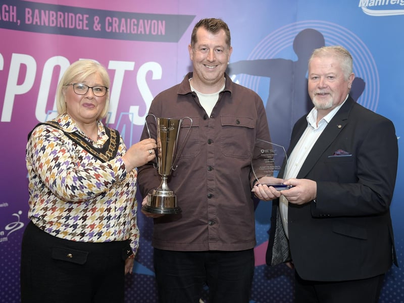 School Coach sponsored by Armagh City, Banbridge & Craigavon Borough Council. Award Winner: Greg Thompson (Royal School Armagh). Presented by: Lord Mayor, Cllr Mary O’Dowd (ABC Council) & Cathal O’Neill (ABC Sports Forum).