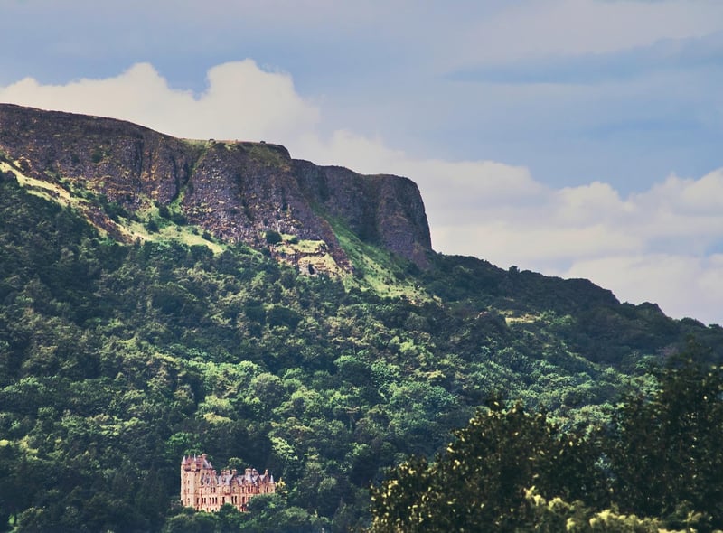 One of the most popular places in Belfast to look out over the city, Cave Hill is a challenging uphill walk with incredibly rewarding sights at the end of it.
With panoramic views of Co Antrim, many people take the trek to the top early in the morning to witness what is arguably the best sunrise in Northern Ireland