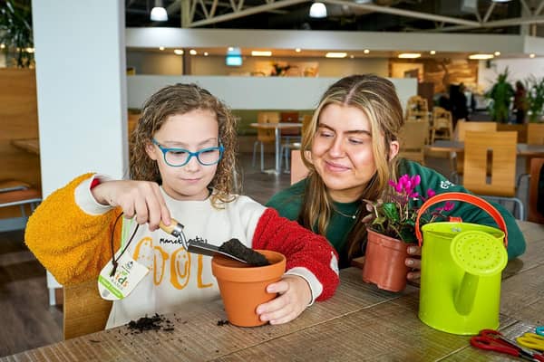 Hands-on Halloween fun at Dobbies. Pic credit: Dobbies