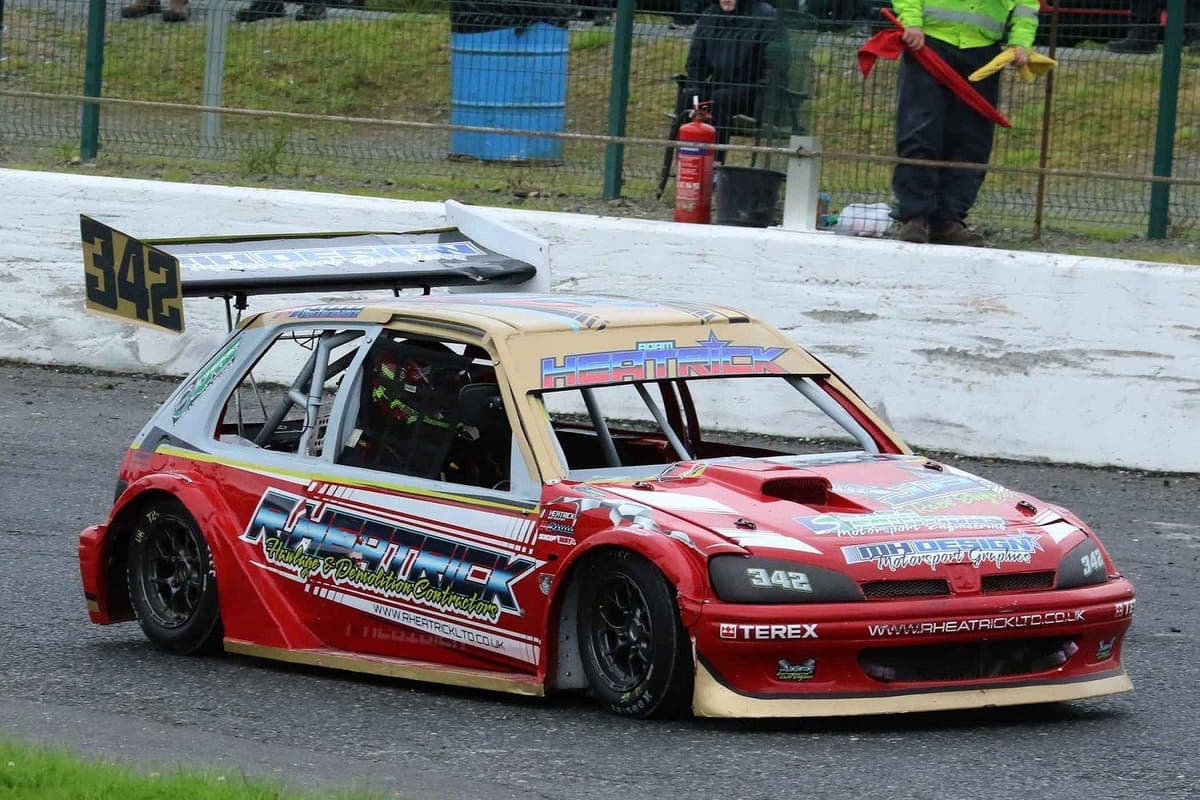 Banger Racing Roona Banger racing action at Tullyroan Oval
