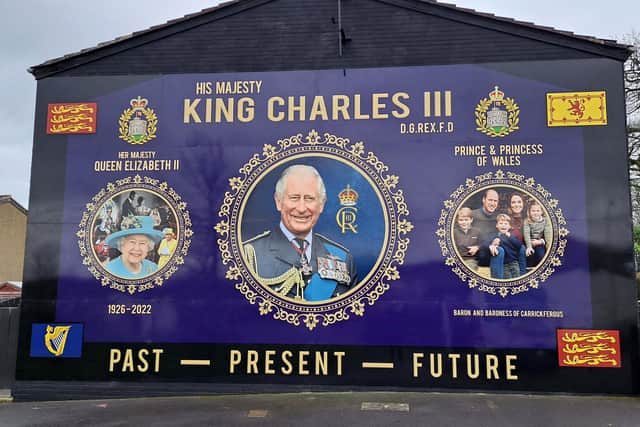 The new royalty-themed mural in New Mossley features the late Queen Elizabeth, King Charles  and the Prince and Princess of Wales
