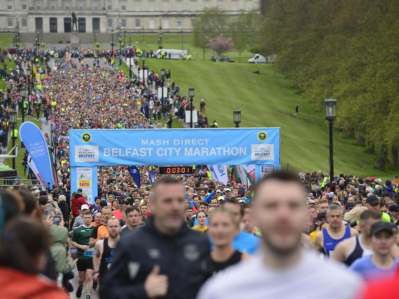 Runners make their way down through the Stormont estate.