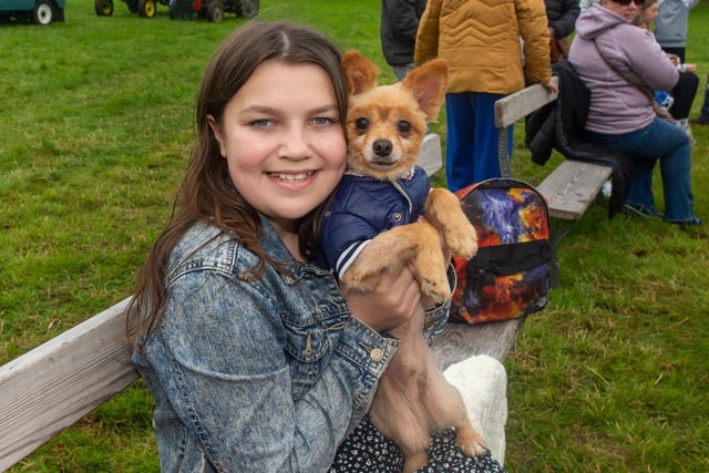 Lucy Jackson and her Pomerianian dog, Teddy, pictured at the dog show at . PT23-237.