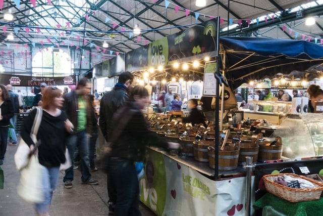 No visit to Belfast would be complete without visiting the city’s last Victorian covered market. Built between 1890 and 1896, with the Friday market dating back to 1604, the market unsurprisingly is heaven for connoisseurs of street food.

Nigel Logan’s Hillstown Farm Shop offers the best of Northern Irish champion sausages and award-winning steaks, while El Toro Grill serves up quality burritos, breakfast baps and first-rate gourmet burgers. 

Tapitas specialises in paella and tapas, while Anne Stone sells the best, freshly picked local fruit and vegetables. With almost twenty food stalls open here (mostly between Friday and Sunday) be sure to visit soon.

For more information go to belfastcity.gov.uk/stgeorgesmarket