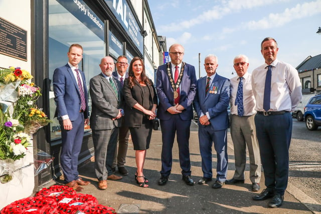 Caleb McCready, Brian Higginson, Andrew Ewing, Emma Little-Pengelly, The Mayor Andrew Gowan, Thomas Beckett, Alan Givan and Paul Givan of the Democratic Unionist Party. Pic credit: Norman Briggs, rnbphotographyni