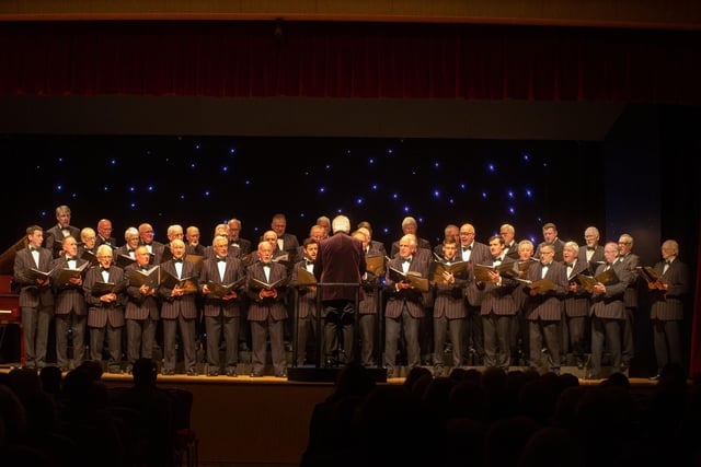 Portadown Male Voice Choir on stage at Craigavon Civic Centre. PT16-236.