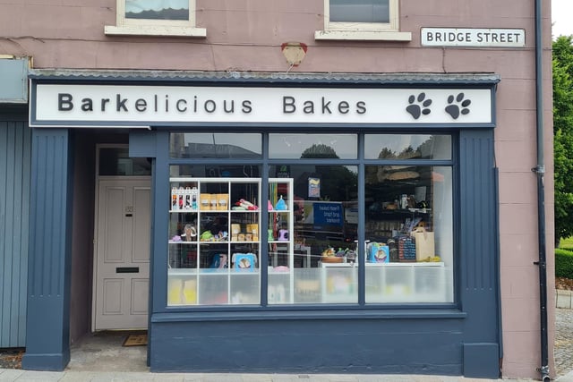 Barkelicious Bakes is dedicated to providing unique products for your dog, something different from the day to day dog products that you can get in a supermarket. They make natural and healthy dog snacks made only from the finest natural ingredients without any added preservatives, colourants or artificial additives.Their philosophy is very simple: they don’t sell anything, which they would not give to their own dogsAt the heart of the business is their own Newfoundland Maggie, who has several health problems, restricting what she can eat. This helps to motivate their team to make treats that are suitable for a wide range of health issues.For more information, go to barkeliciousbakes.com/