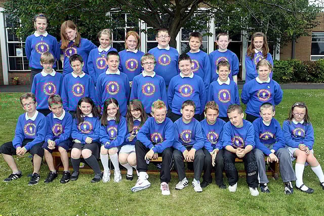 Killowen Primary School Primary Seven Class 2 in 2010