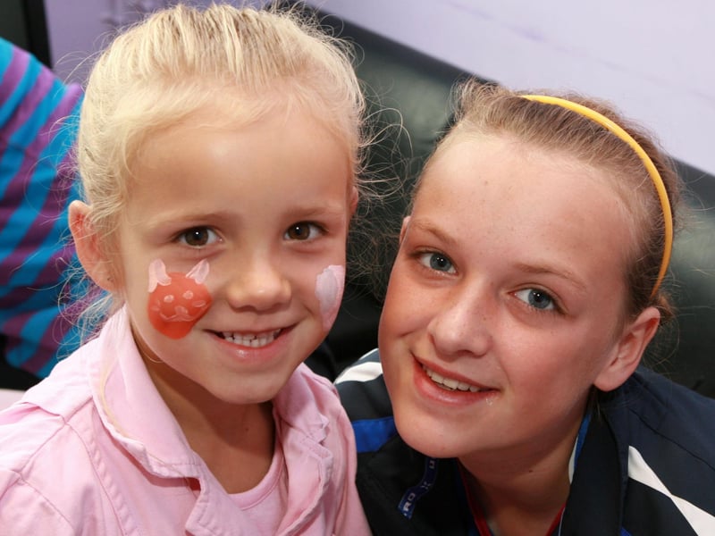 Katie Blackwood pictured with Gabrielle Thompson at Greenisland and Knockagh Youth Centre's summer scheme. Ct29-015tc