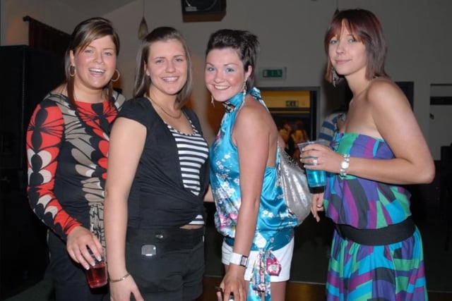 Kelly McCorry, Jenna Jenkins, Megan O'Neill and Karlyn Reid enjoying 'Housekeepin' at the Kiln in 2007. Photo by: Peter Rippon