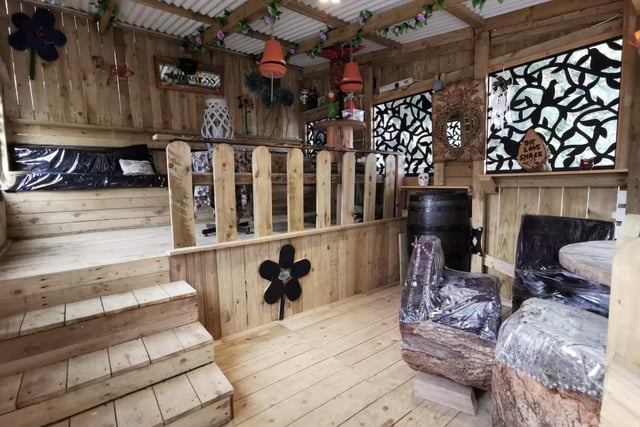 Corrbridge Cover in Carr is a self-contained loft ideal for groups of six people or less that are wanting an unusual space to share, as this site has an eclectic mix of decorations and furniture that help it stand apart from other listings. The outside sheltered area allows everyone to enjoy the views together without getting drenched by the typical Northern Irish weather and the on-site hot tub is an added extra payable on arrival.