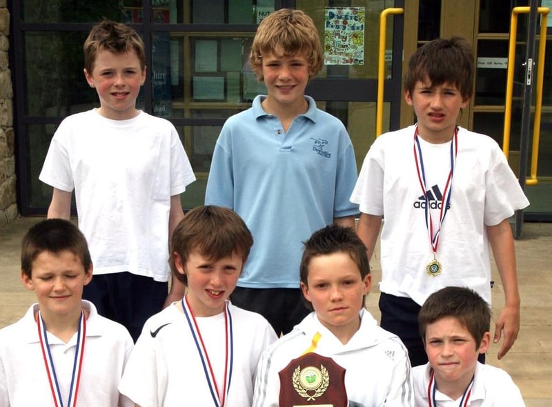 The Downshire Primary School Boys Cross Country team who won the Lisburn Championships in 2007