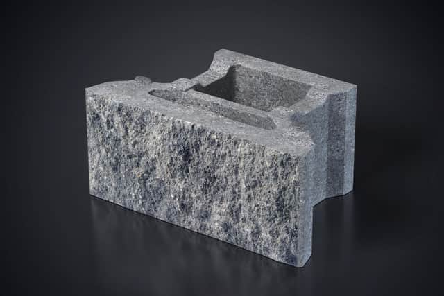 AG’s newest retaining wall solution, Diamond Pro Air in the Basalt finish.
