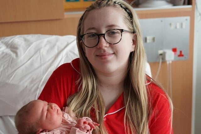 Kirsty Edwards with baby daughter Ruby.