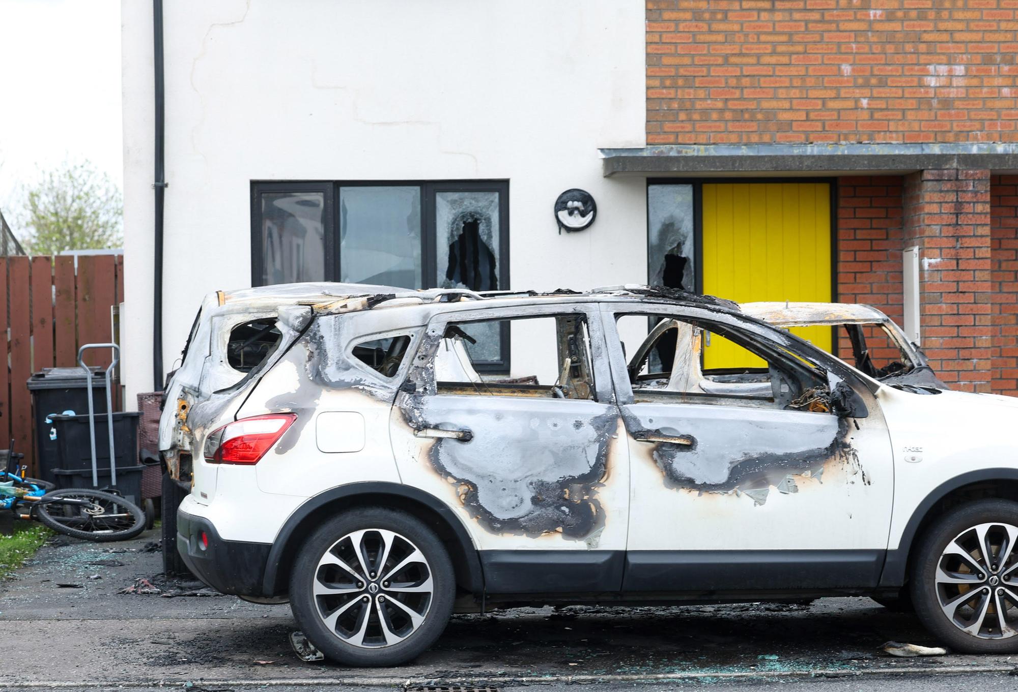 Arson Injuries Newtownabbey: Man sustains head injuries after house and vehicles ...