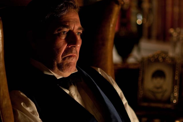 Although Ciarán Hinds plays a supporting role in the 2012 ‘The Woman In Black’, his character, Samuel Daily, is one of the few who attempts to help the lead Arthur Kipps as he investigates the mysterious and paranormal.
Known for his strong acting abilities, Ciarán’s performance as Samuel is no exception. Bringing depth and authenticity to the role, Ciarán is fundamental to conveying a mix of scepticism, concern, and fear as the supernatural events unfold, contributing to the overall atmosphere of tension and dread throughout the movie.