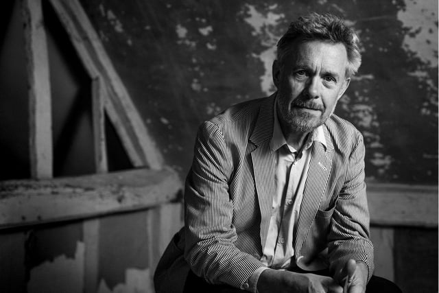 Alex Jennings