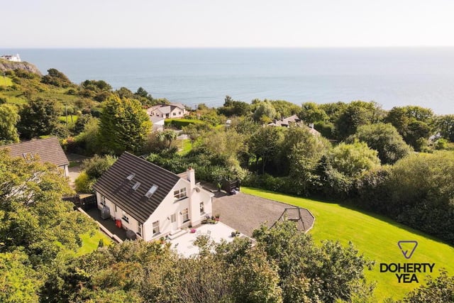 Hivue Lodge is located a short distance from Whitehead on the Blackhead Coastal Path.