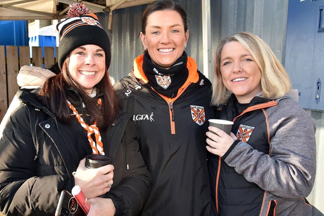 All smiles before Sunday's All-Ireland Senior Club Championship semi-final at Clann Éireann are from left, Andrea Lavery, Aine Downey and Louise Hanratty. LM50-217.
