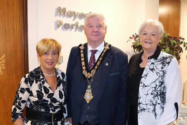 Pictured alongside the Mayor of Causeway Coast and Glens, Councillor Steven Callaghan are Winnie Mellett and Jackie Lawrence from Winsome Lady, winners of Silver for Best Fashion Retailer and Bronze for overall Independent Retailer of the Year.