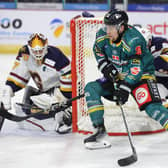 Belfast Giants’ Ara Nazarian with Guildford Flames’ Eamon McAdam during Saturday night’s EIHL game at the SSE Arena, Belfast.   Photo by William Cherry/Presseye