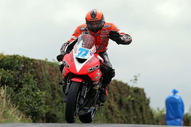 Ryan Farquhar in action on race day around the Armoy Circuit on his supersport machine on 2010