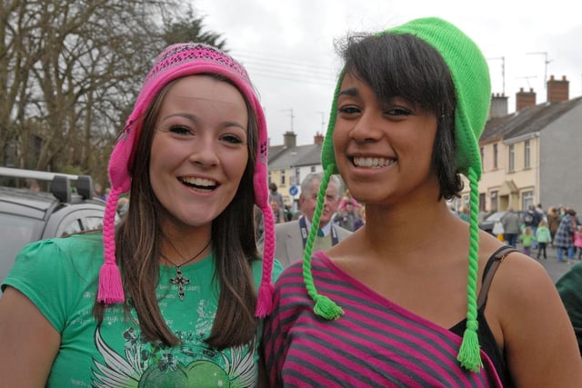 Claudia Doone and Terazita Doherty enjoying the parade in Lurgan.