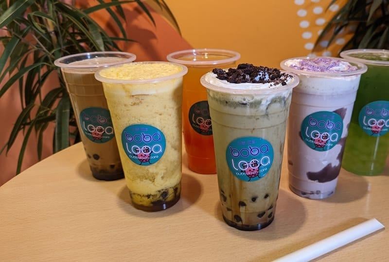 As the first bubble tea spot in Portadown, Boba Loca offers an array of classic milk teas and fruit teas. From lemon and kumquat, to apple, and wintermelon, to chocolate, there is something to suit all tastes; with the option of cream cheese mousse, foam mousse or salted cream mousse.
For more information, go to bobaloca.co.uk