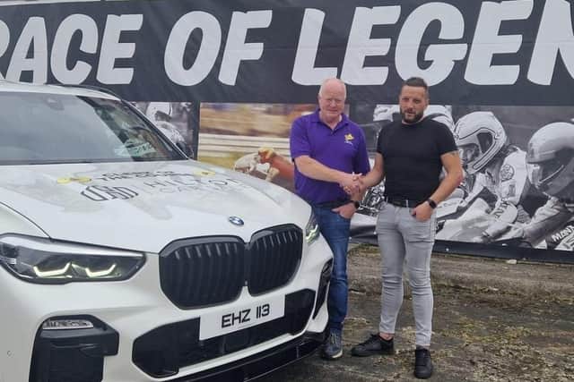 Hilton Car Sales also provides the Clerk of the Course car for the races. Owner, Andy Hilton is pictured handing over the keys to William Munnis, Clerk of Course ahead of last year’s event.