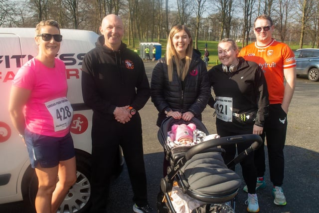 Runners and supporters pictured before the Lurgan Park Fun Run on Sunday morning. Included are from left, Abby Kerr, Alan Campbell, Rachael Harbinson, Farrah Harbinson (9 months) Lois Kelly and Jonny Harbinson. LM10-204.
