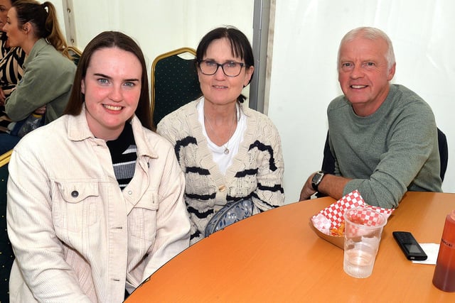 Members of the O'Kane family, Eve, Anne and Brian pictured at the 'Double Trouble' charity weekend. LM35-250.