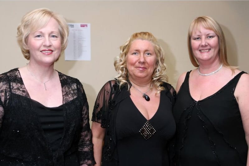Marie McMullan, Sylvia Beggs and Wendy Reilly enjoying the CLIC Sargent fundraising evening in 2007.