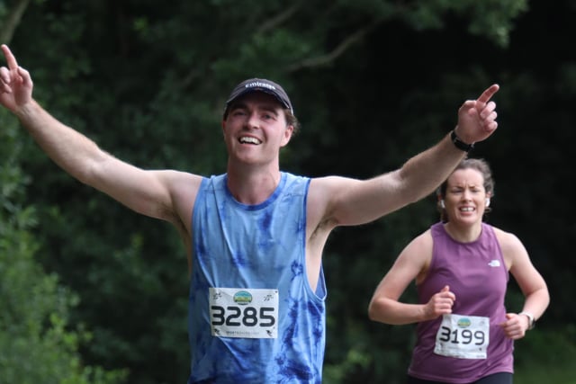 Over 2000 people took part in the running festival, which took in the sights of Hillsborough, including the forest park, the fort, the castle and its gorgeous gardens