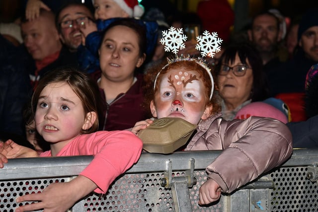 Watching the on stage action at the Portadown Christmas lights switch on. PT48-222.