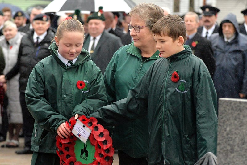 Seagoe Primary School pupils laying their wreath on Sunday.