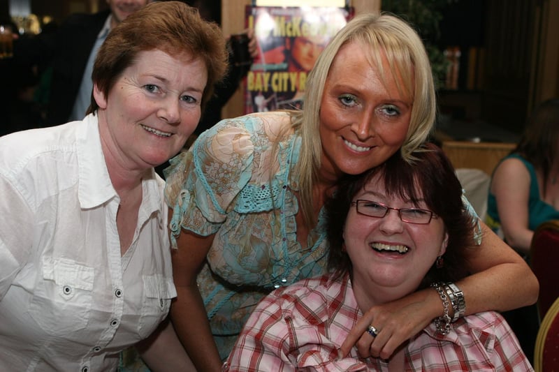 Enjoying their night out were Iris McGookin, Jann McKinney and Helen Delaney.