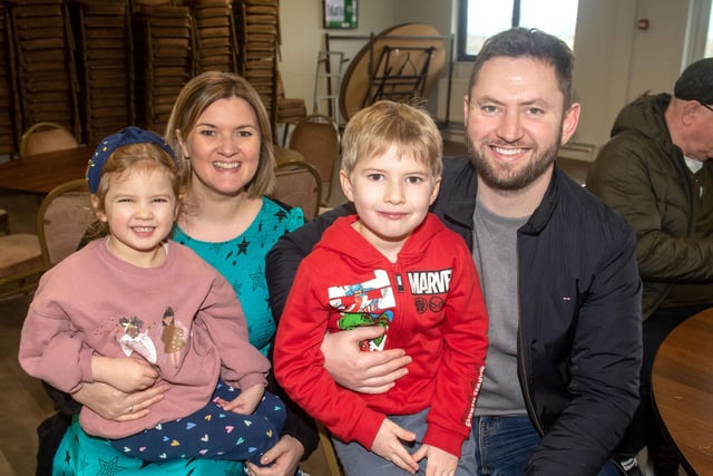 Organiser of the coffee morning in aid of Bowel Cancer UK and in memory of her friend, Marisha Petzel, Susan Stevenson and her family, Ava (3), Harry (6) and husband, Chris. PT06-203.