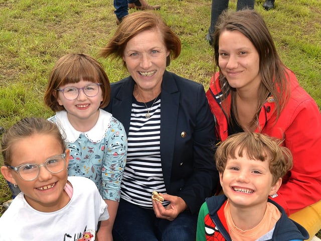 Enjoying the RBP Last Saturday parade in Loughgall are from left, Cassie Barnes (6), Evie Thompson (7), Norma Barnes, Emma Thompson and Ollie Thompson (4). TH13.