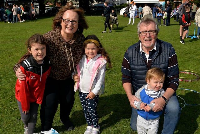 Patricia and Peter McCann pictured with their grand children, Aoibh (6), Fiadh (4) and Oisin (1) at the ABC Council Good Relations Week Fun Day in Lurgan Park. LM39-225.