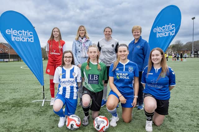 Back L-R: Hannah Massey (Larne Olympic), Andrene Walker (Electric Ireland), Hayley Mathieson (Coleraine), Valerie Heron (NIWFA Chair)
Front L-R: Chelsea Moore (Coleraine), Kacey Hamilton (Camlough Rovers), Louise Sweeney (Kilmore Rec), Chloe Burke (Ballynahinch)