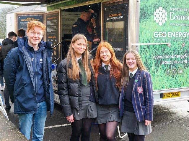 Michael MacKenzie from the GeoEnergy NI project team is joined by Coleraine Grammar School Year 14 students, Evie Scott, Caoimhe McFadden and Casey Bate. Credit Morrow Communications
