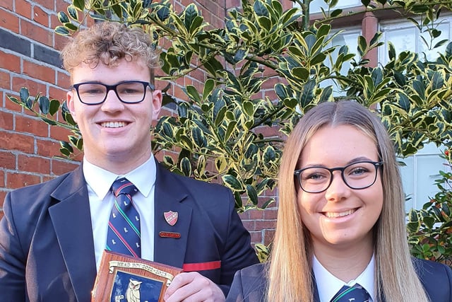 Lurgan College Head Boy, Peter Bird with Head Girl, Sophie Gordon at the 2022 Speech Day.