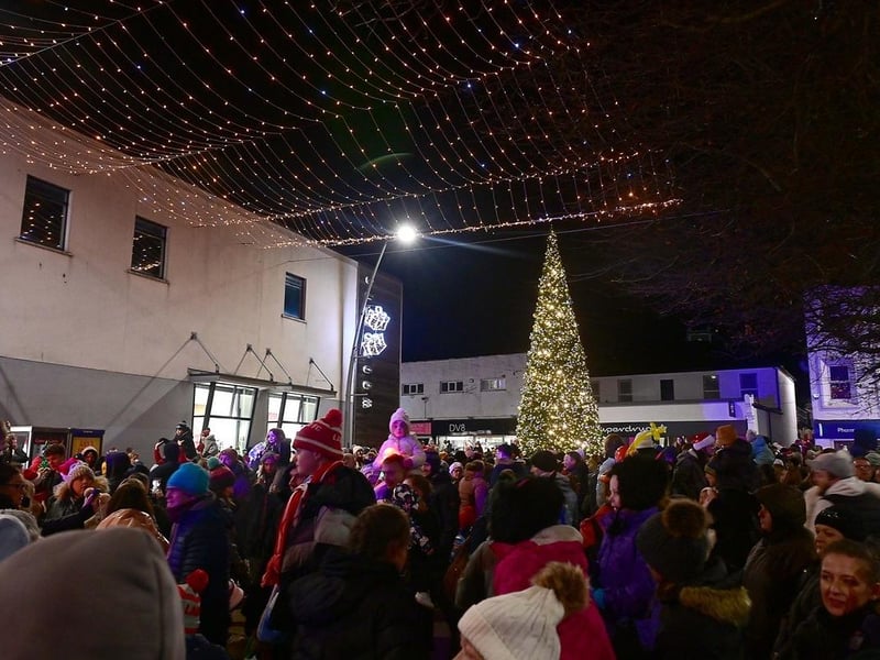 Larne's Christmas tree lights sparkling on Friday (November 22) with a large crowd of people joining in the festive celebrations.